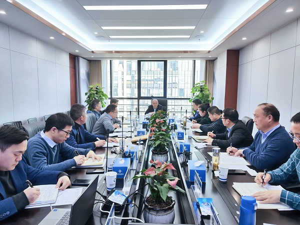 安徽j9国际站备用地产集团党委召开民主生涯会会前征求定见座谈会